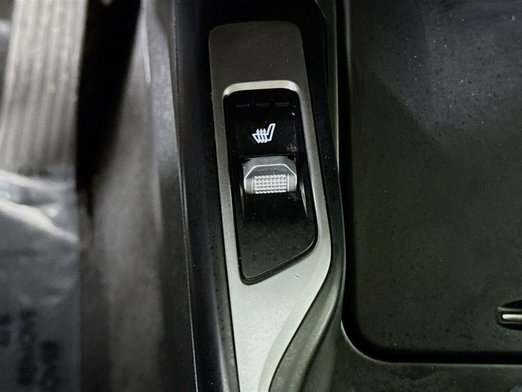 Used 2022 Kia Sorento S image 12