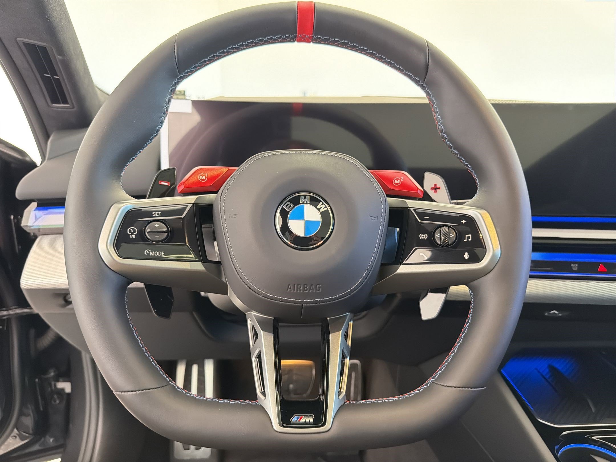 Used 2026 BMW M5 Touring image 18