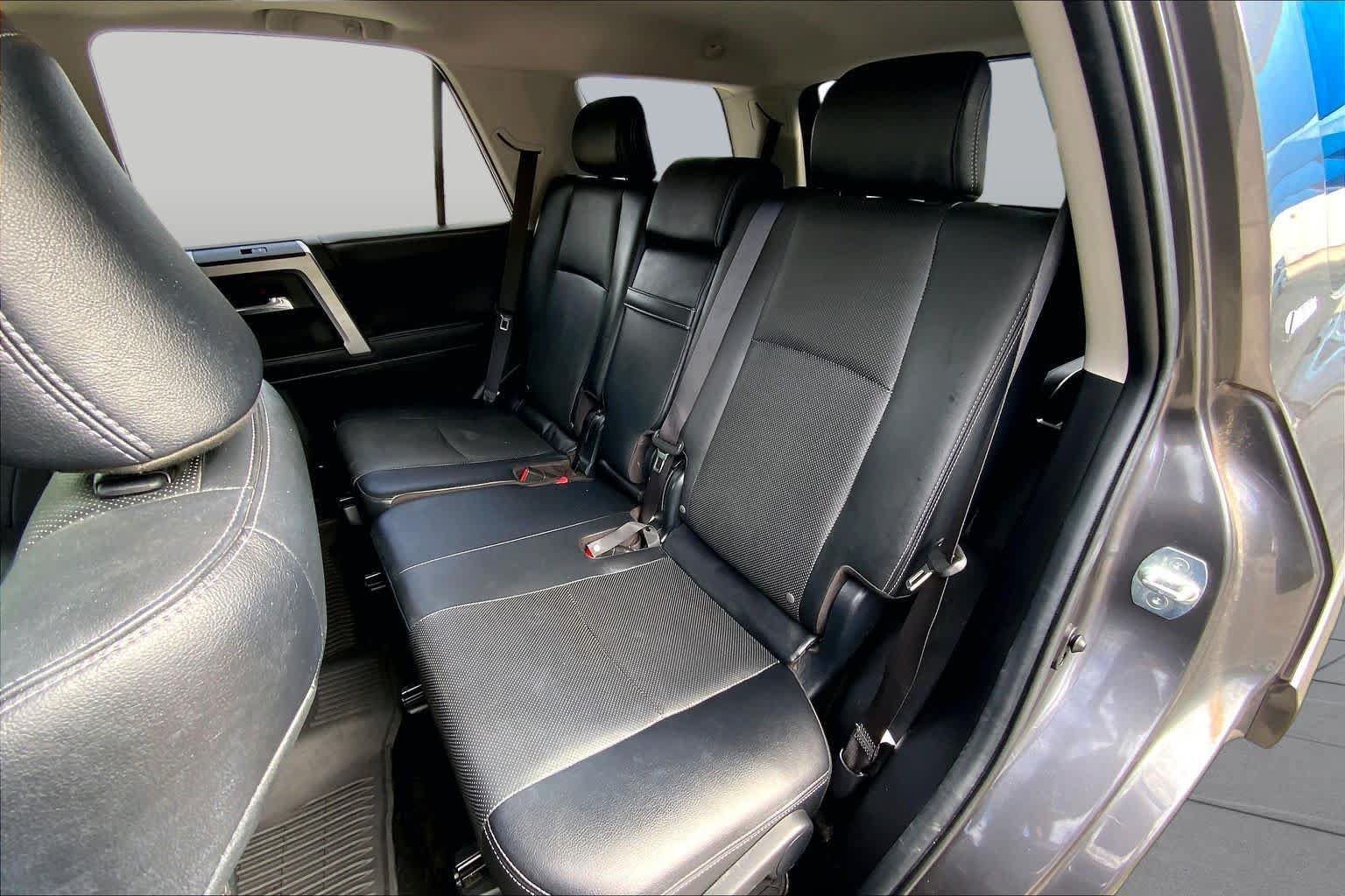 Used 2021 Toyota 4Runner Limited AWD/4WD image 21
