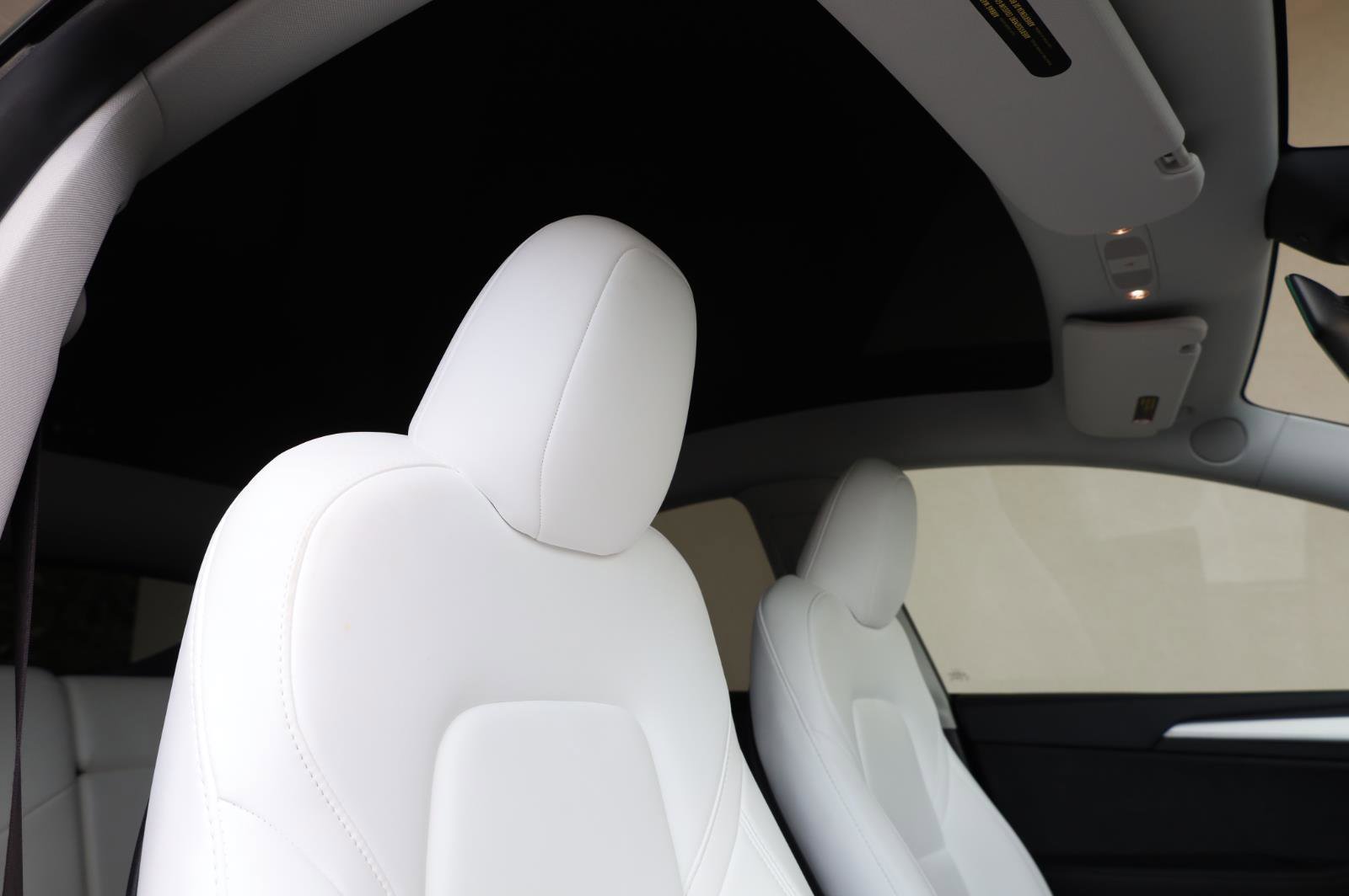 Used 2024 Tesla Model Y Long Range RWD image 28