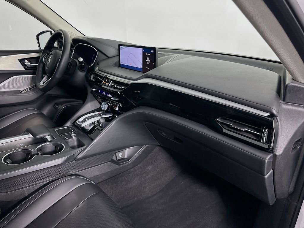 Used 2023 Acura MDX FWD w/ Technology Package image 31