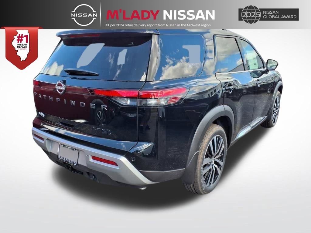New 2025 Nissan Pathfinder Platinum w/ Black Appearance Package image 7