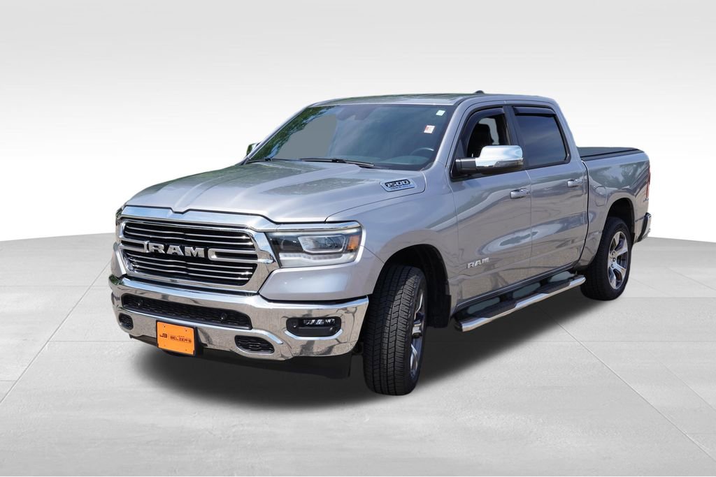Used 2023 RAM 1500 Laramie AWD/4WD image 11