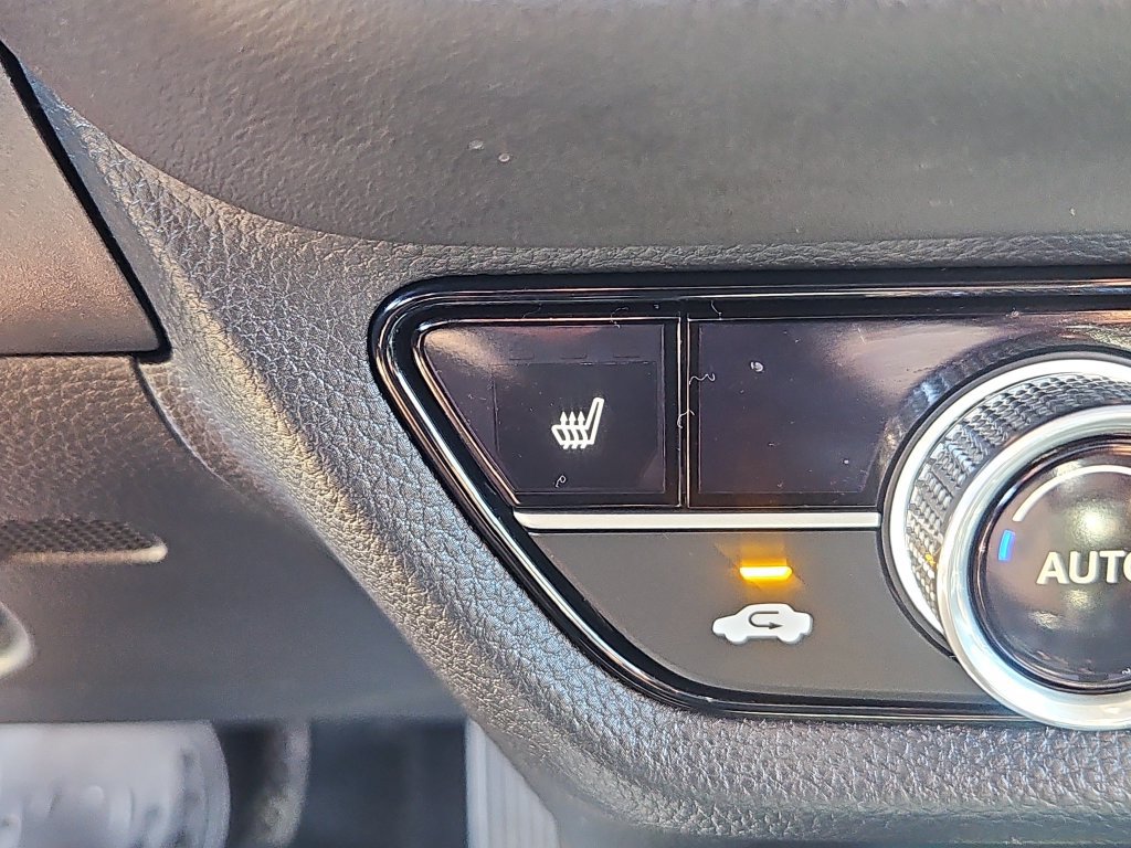 Certified 2024 Honda HR-V EX-L image 18