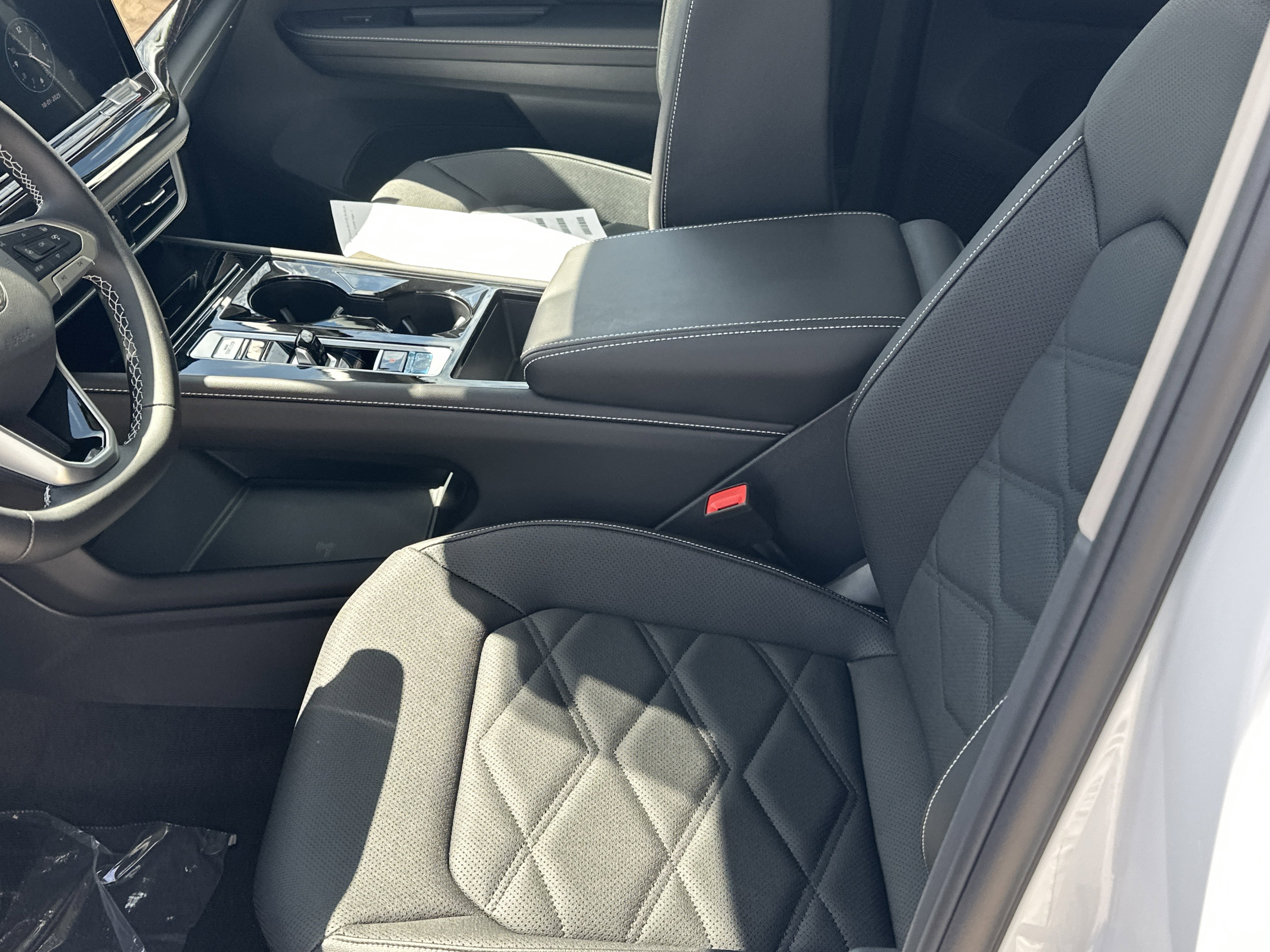 New 2026 Volkswagen Atlas SE image 16