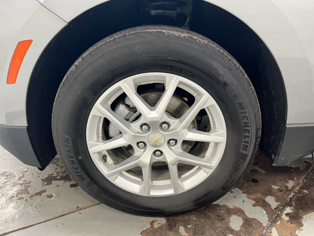 Used 2024 Chevrolet Equinox LS FWD image 26
