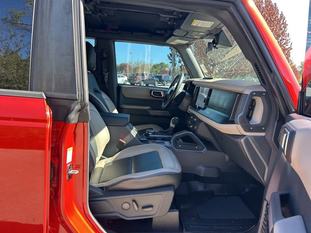 Used 2023 Ford Bronco Wildtrak image 38