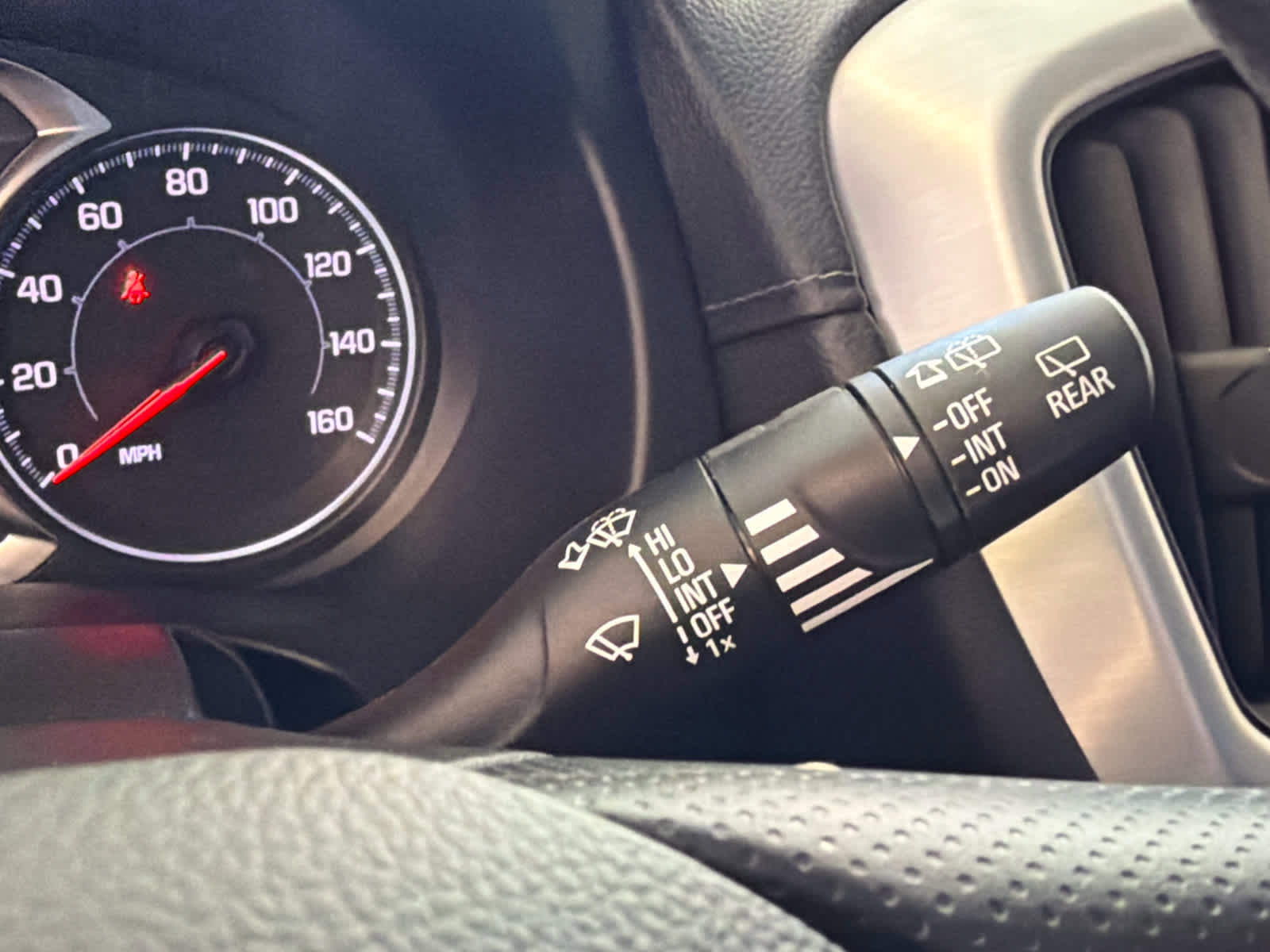 Used 2023 GMC Terrain SLE w/ Driver Convenience Package FWD image 40