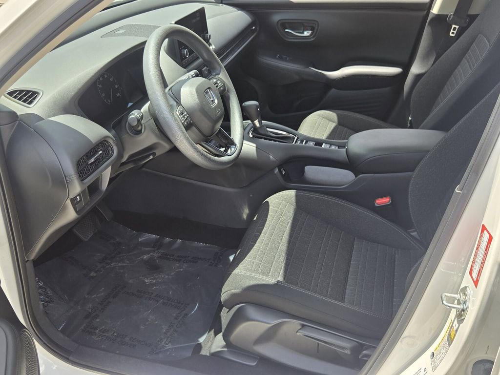 Certified 2023 Honda HR-V LX image 10