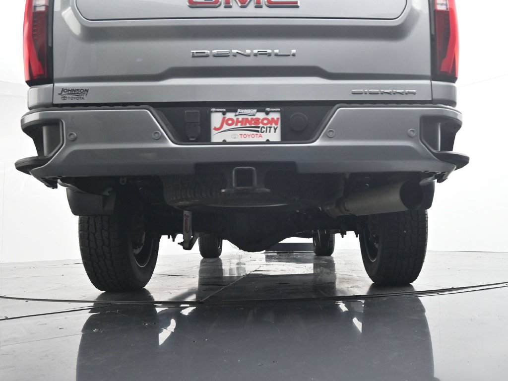 Used 2024 GMC Sierra 2500 Denali w/ Denali Reserve Package AWD/4WD image 35