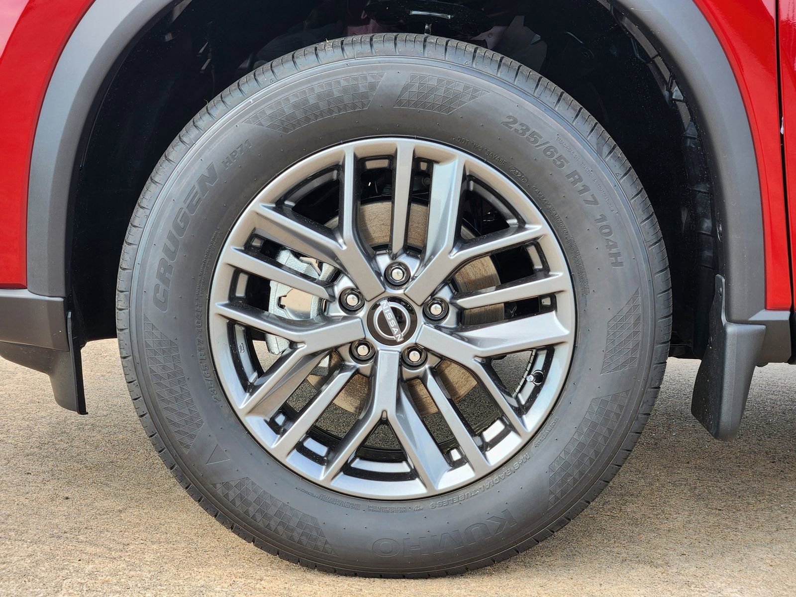 New 2026 Nissan Rogue S image 10