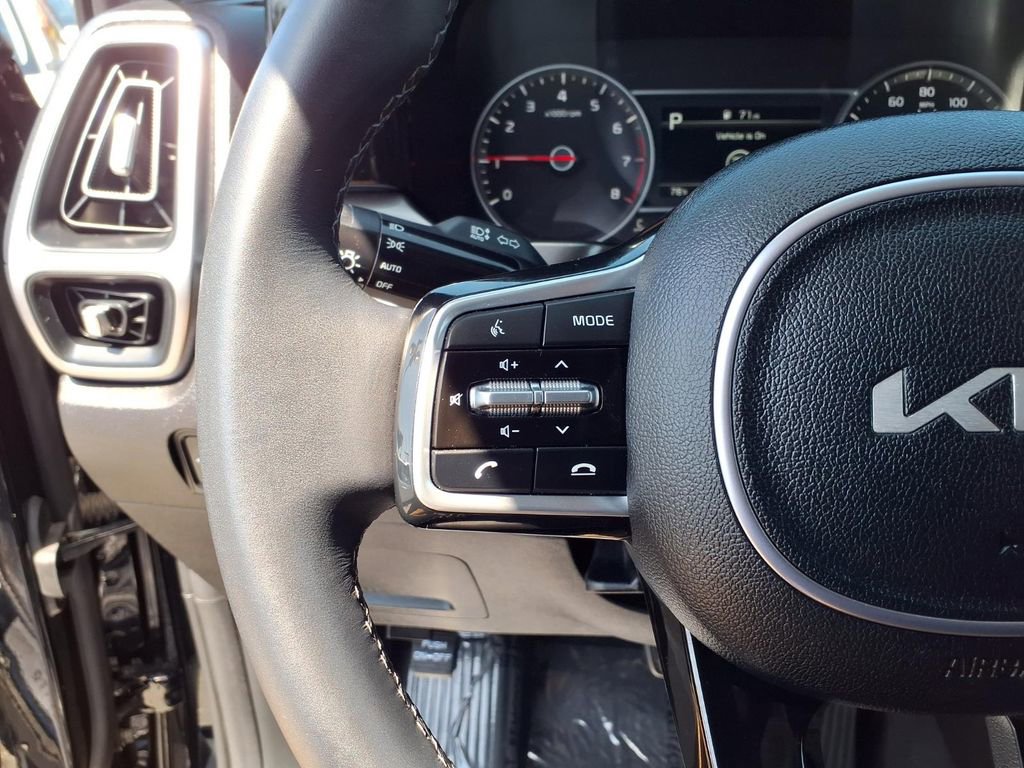 Certified 2023 Kia Sorento S image 14
