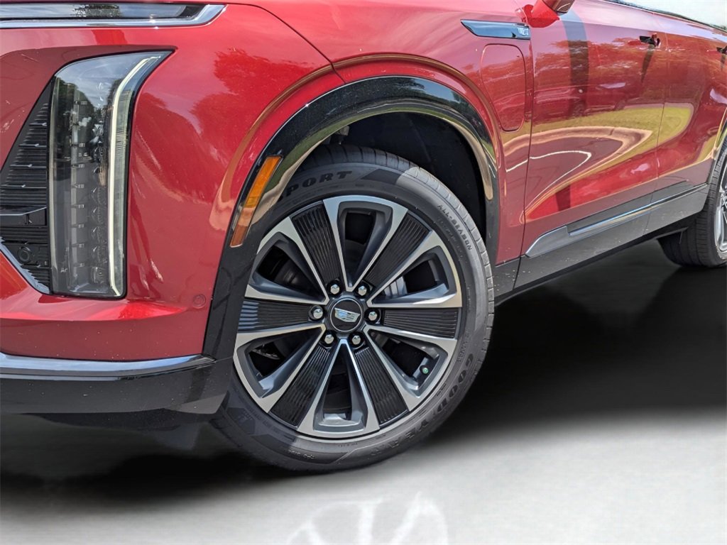 New 2026 Cadillac Vistiq Sport image 2