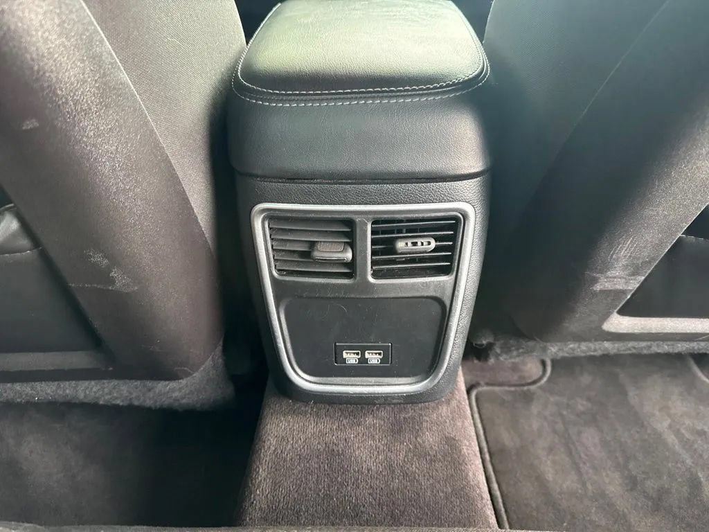 Used 2018 Dodge Charger R/T RWD image 31