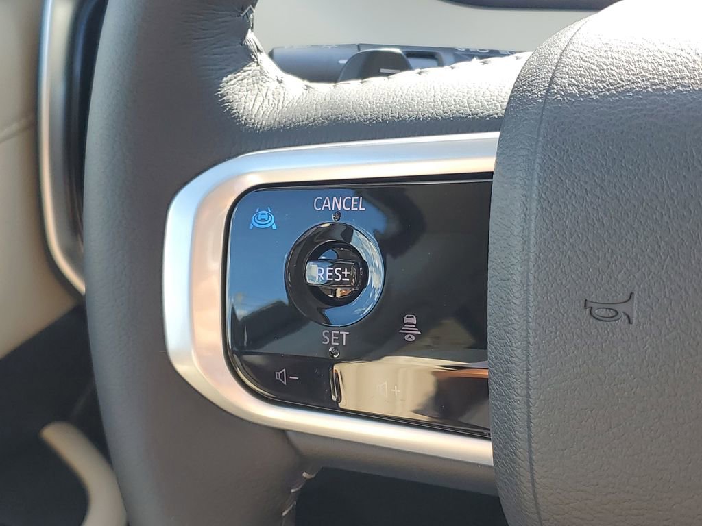 New 2026 Nissan Armada Platinum image 16