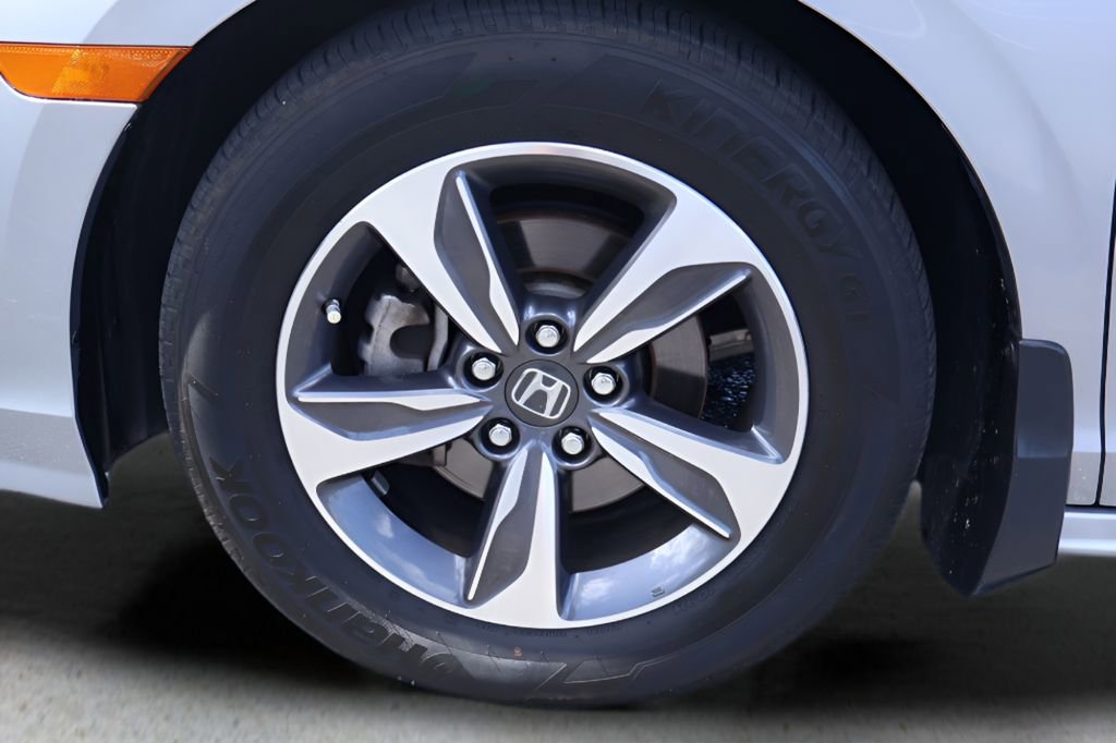 Used 2018 Honda Odyssey Touring image 10