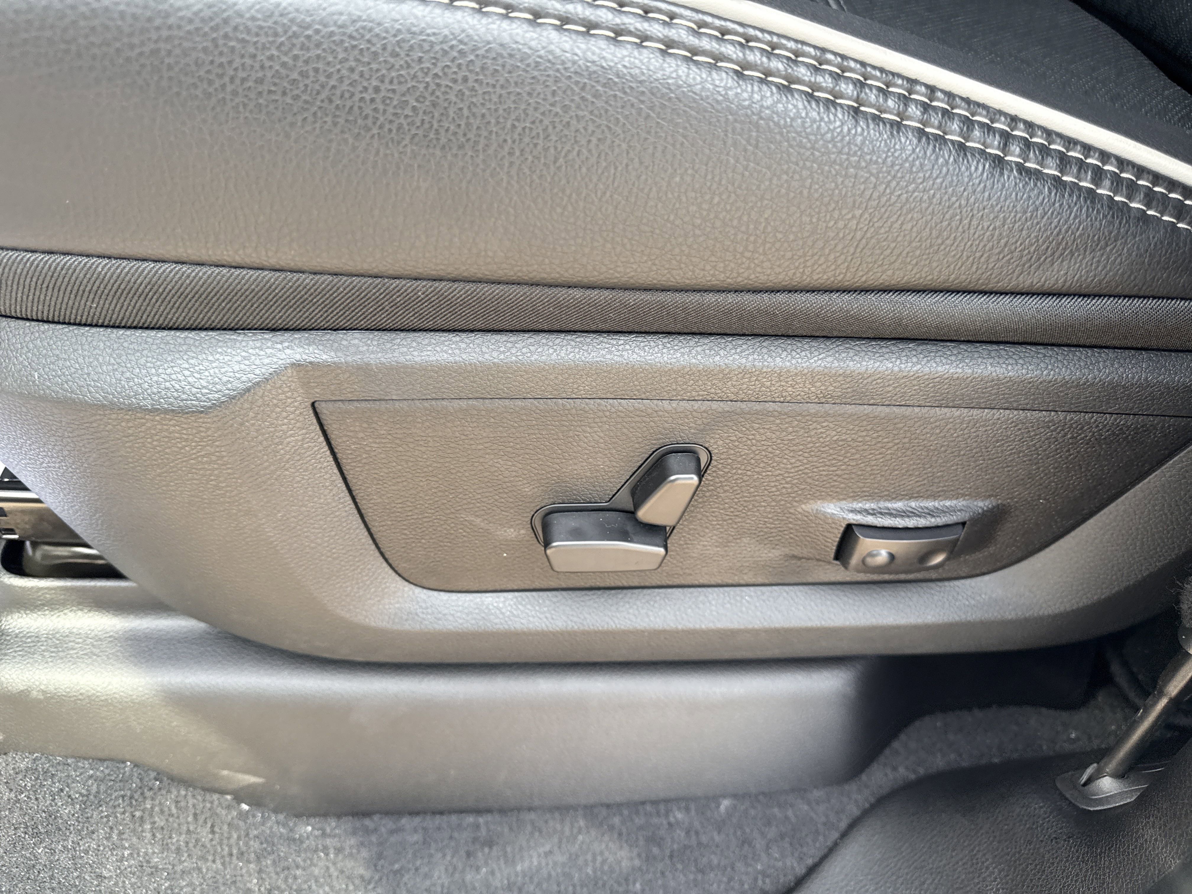 New 2025 RAM 2500 Laramie image 16