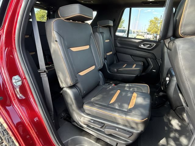 Used 2024 GMC Yukon AT4 w/ Technology Package AWD/4WD image 33