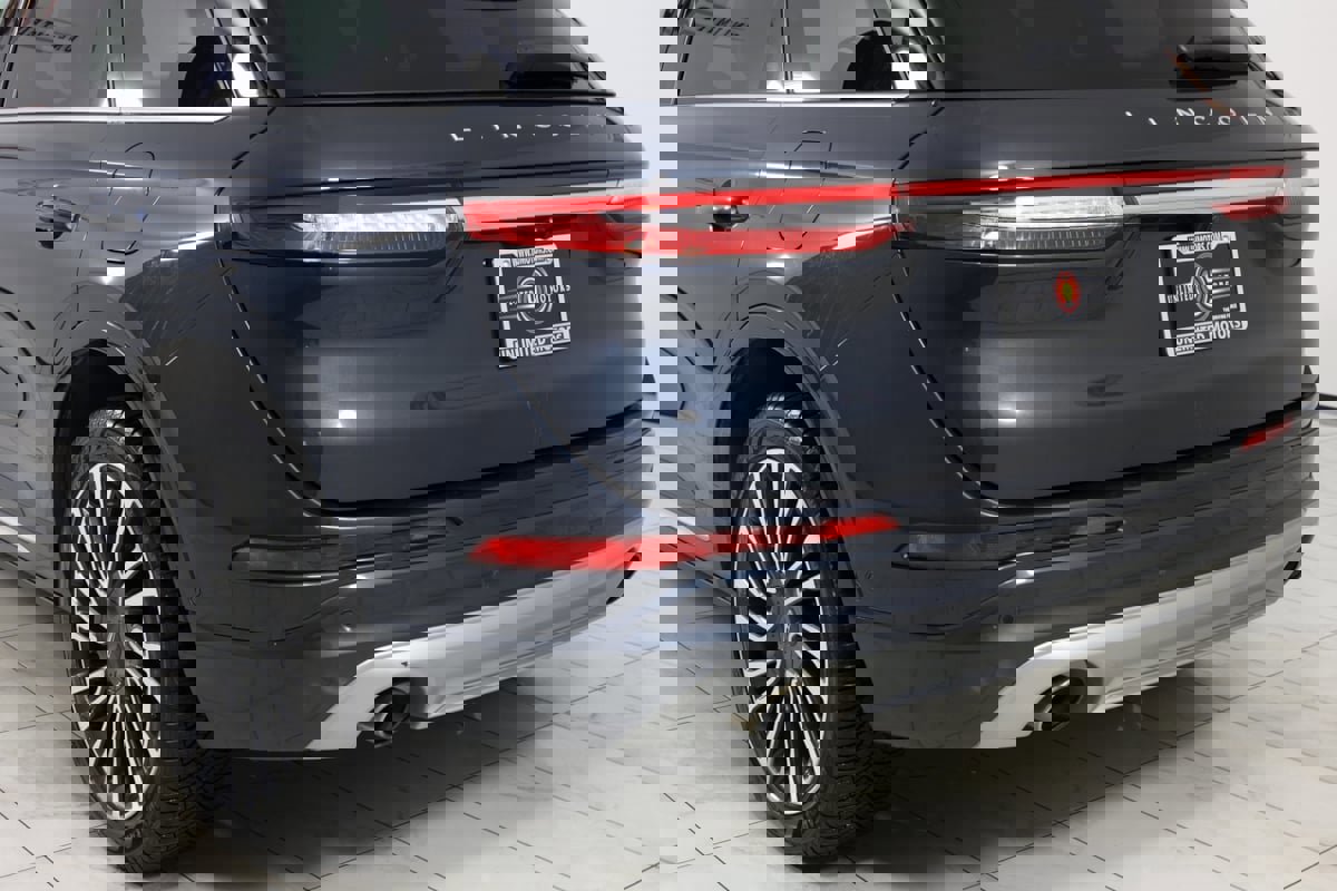 Used 2020 Lincoln Corsair Reserve w/ Equipment Group 201A image 47