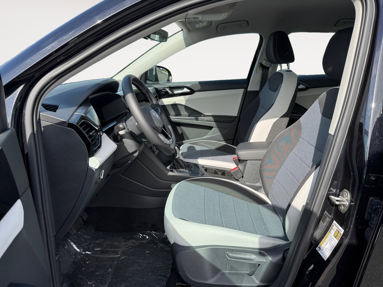 New 2026 Volkswagen Taos S FWD image 10