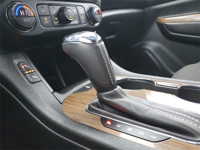 Used 2019 GMC Acadia SLE w/ Driver Alert Package I image 15