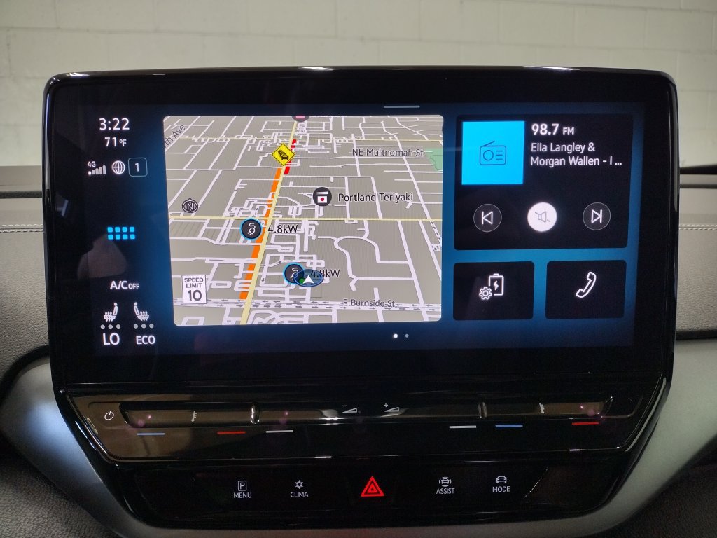 Certified 2023 Volkswagen ID.4 Pro AWD/4WD image 25