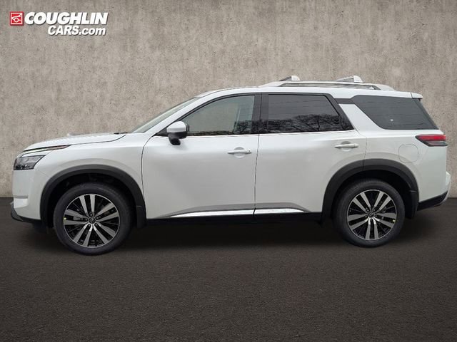 New 2025 Nissan Pathfinder Platinum w/ Cargo Package image 5