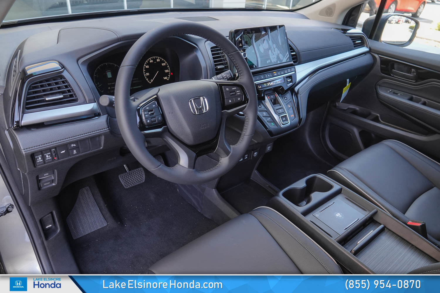 New 2026 Honda Odyssey Touring image 17