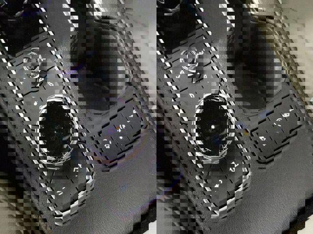 Used 2023 Cadillac XT4 Luxury FWD image 28