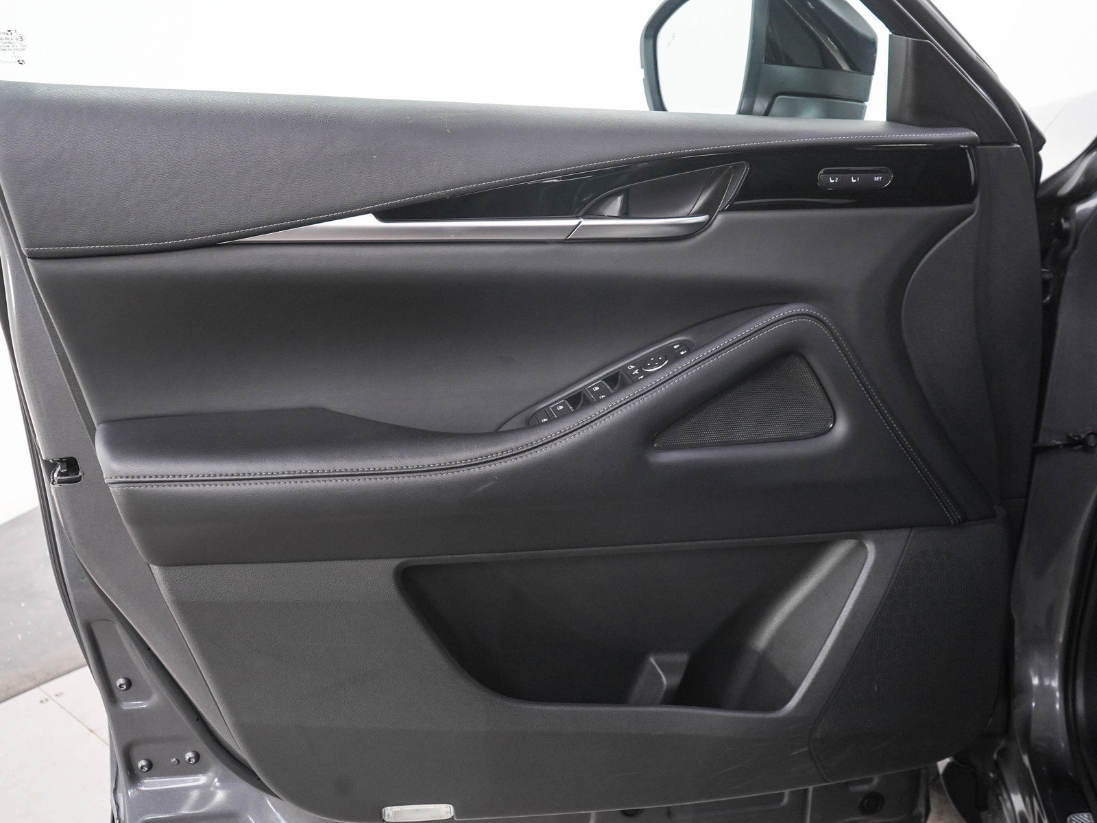 Used 2023 INFINITI QX60 Pure AWD/4WD image 22