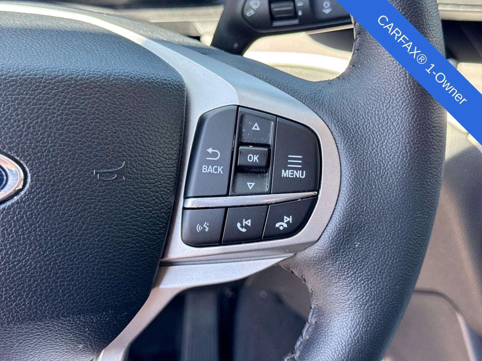 Used 2024 Ford Explorer XLT AWD/4WD image 28