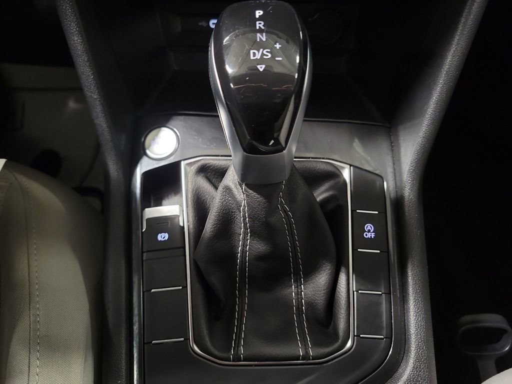 Used 2023 Volkswagen Tiguan S image 15