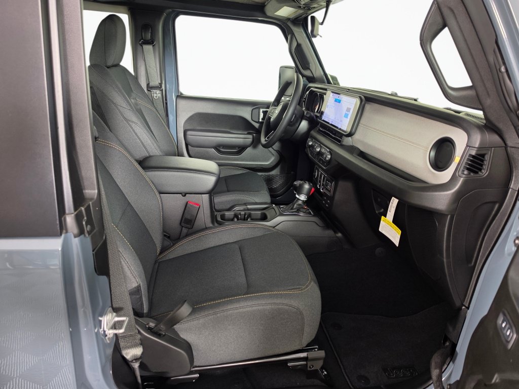 New 2026 Jeep Wrangler Sport AWD/4WD image 33