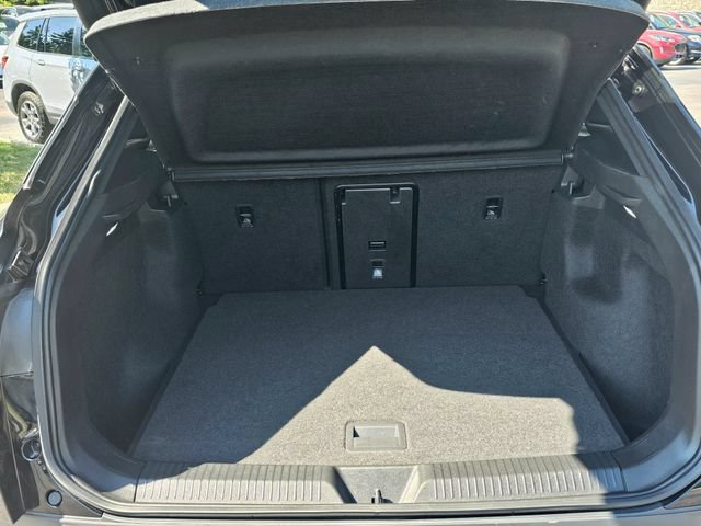 Used 2024 Volkswagen ID.4 Pro S AWD/4WD image 11