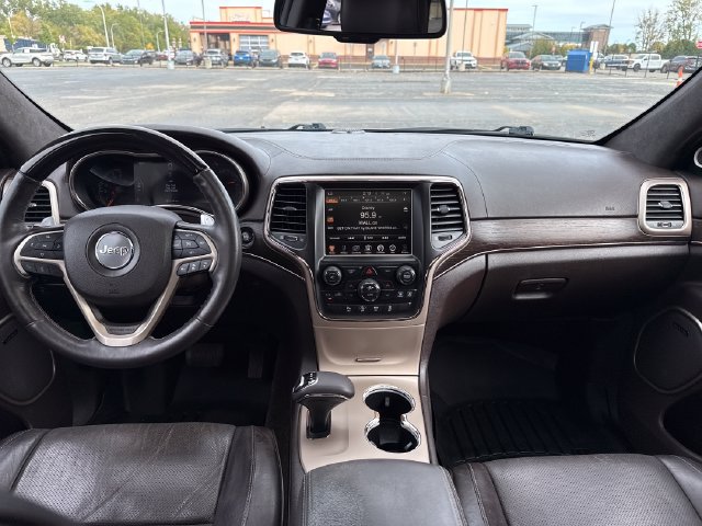 Used 2015 Jeep Grand Cherokee Summit AWD/4WD image 15