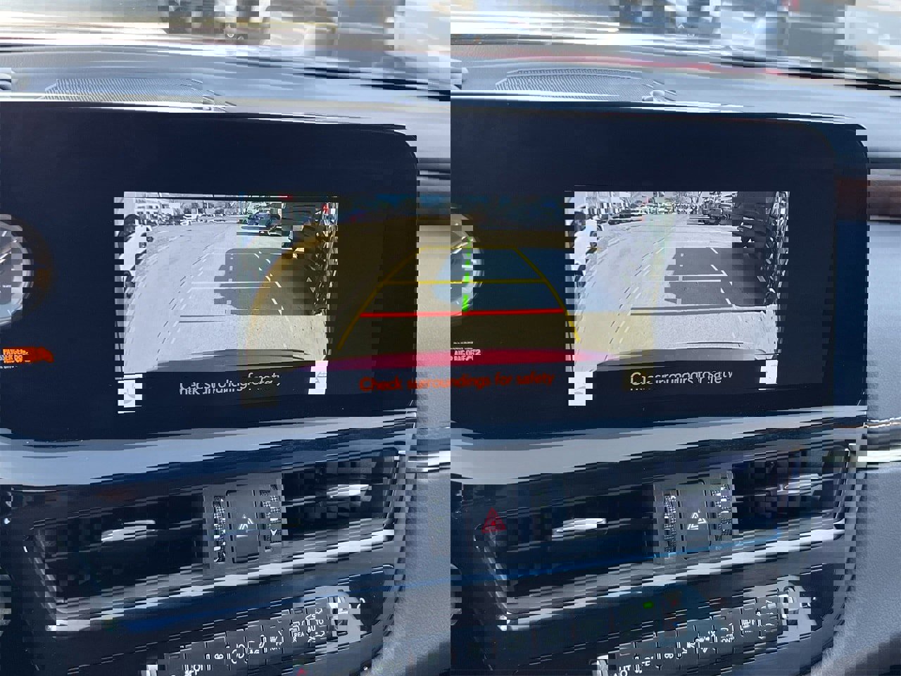 Used 2023 Lexus ES 300h w/ Premium Package image 17