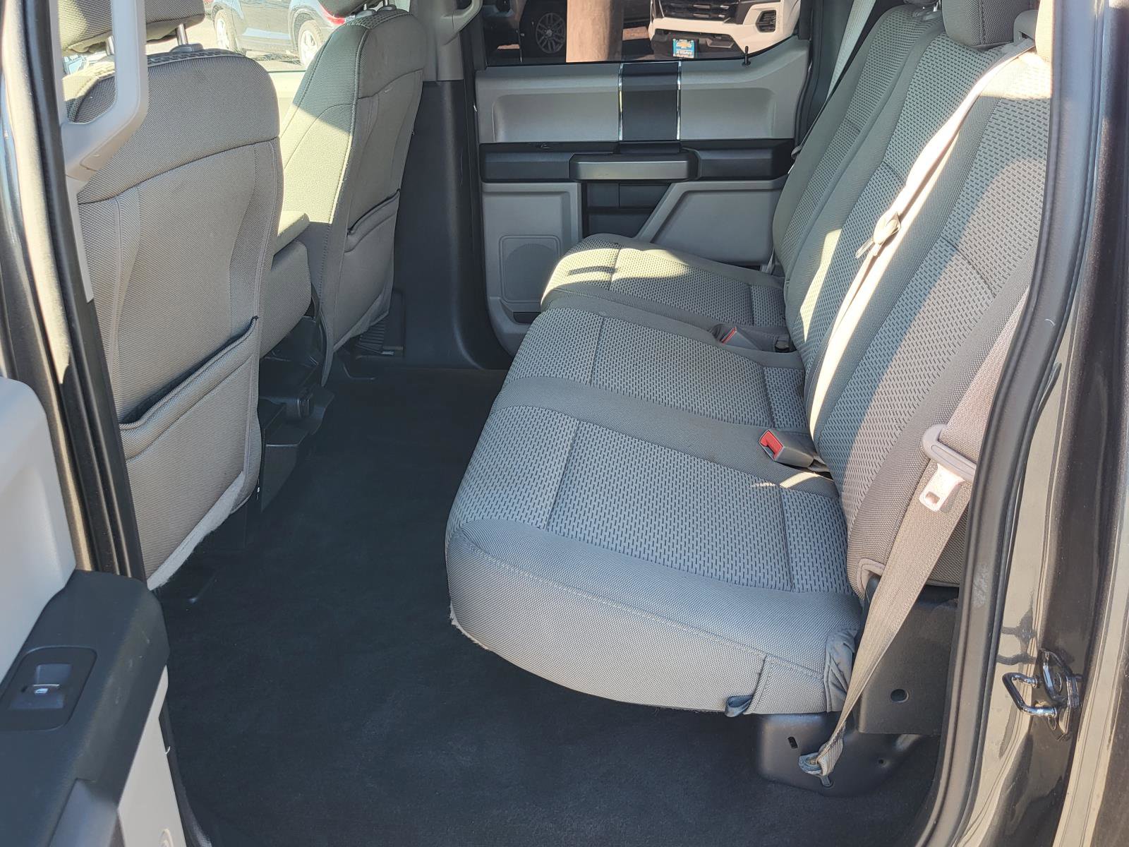 Used 2020 Ford F150 XLT image 12