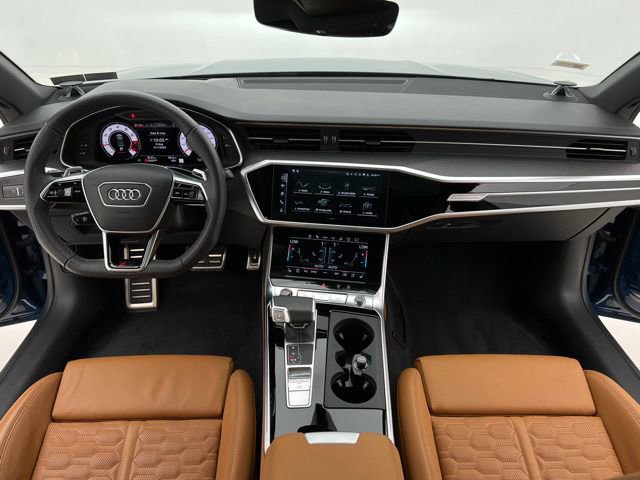 Used 2024 Audi RS 7 Performance AWD/4WD image 21