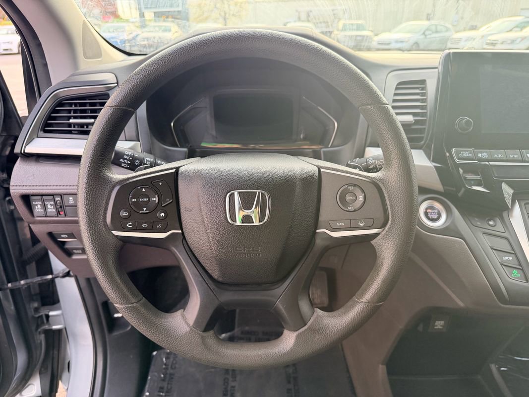 Used 2018 Honda Odyssey EX image 18
