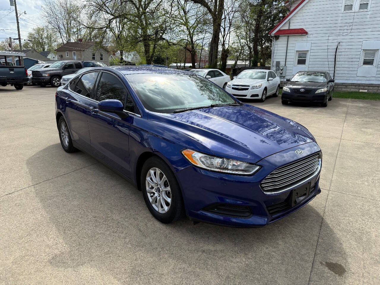Used 2015 Ford Fusion S image 5
