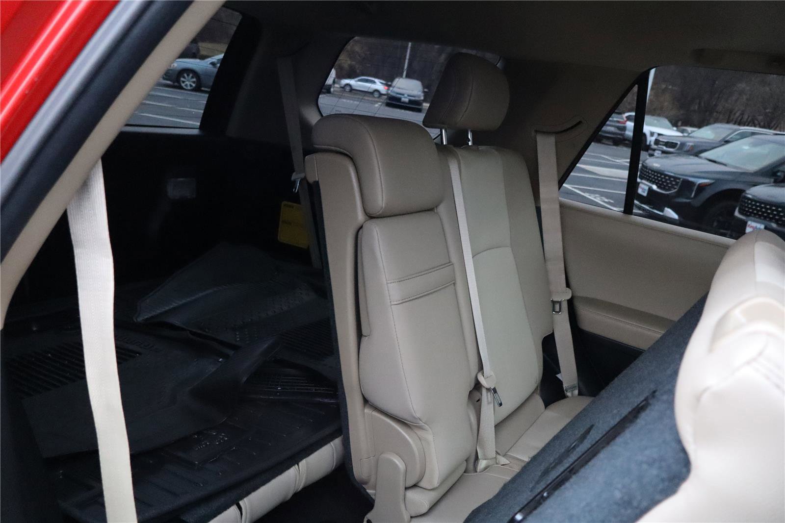 Used 2024 Toyota 4Runner SR5 Premium image 33