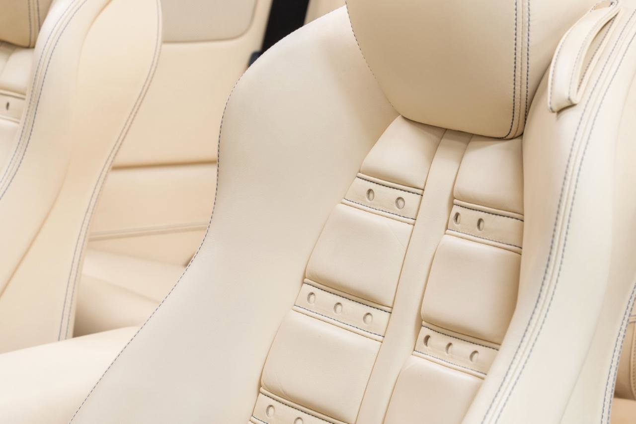 Used 2010 Ferrari California RWD image 73