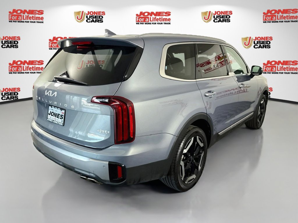Used 2025 Kia Telluride S FWD image 16