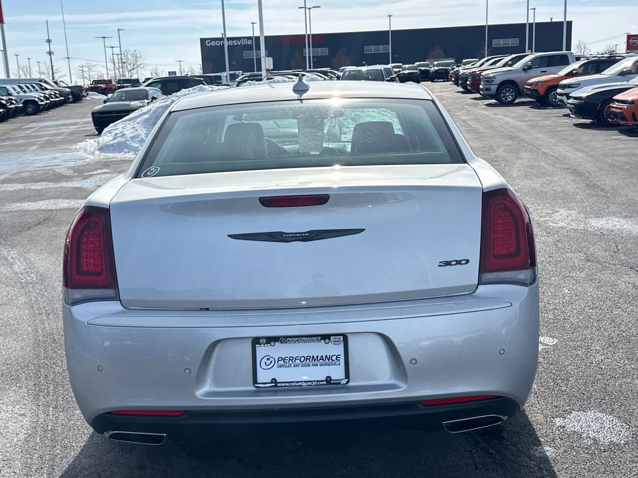 Used 2023 Chrysler 300 Touring L w/ Popular Equipment Group image 4