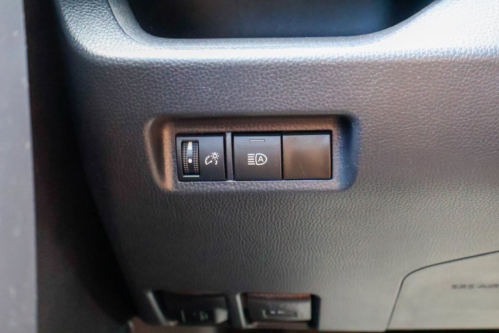 Used 2023 Toyota RAV4 Adventure AWD/4WD image 19