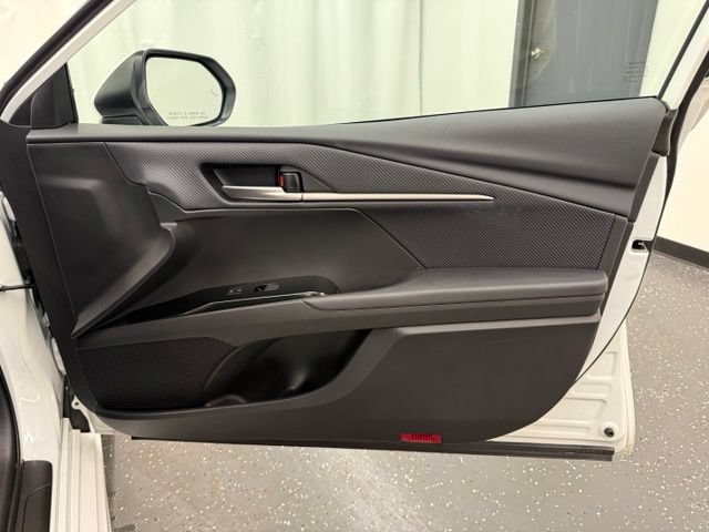 Certified 2025 Toyota Camry SE w/ Multimedia Upgrade Package AWD/4WD image 8