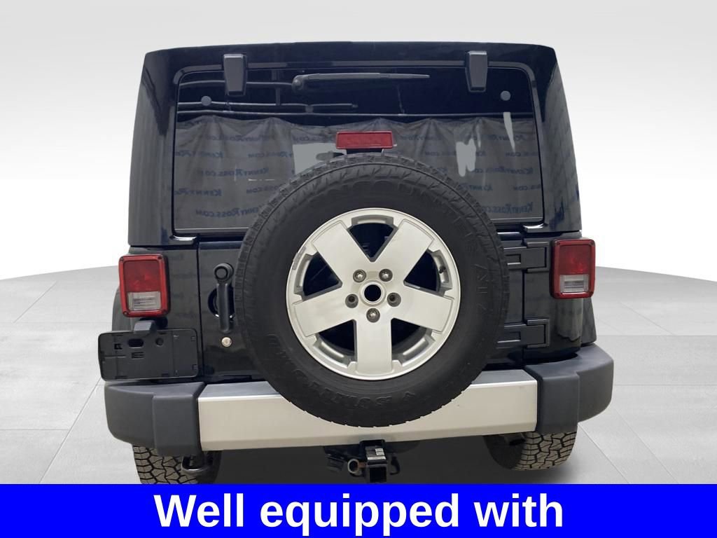 Used 2012 Jeep Wrangler Unlimited Sahara w/ Connectivity Group video 3