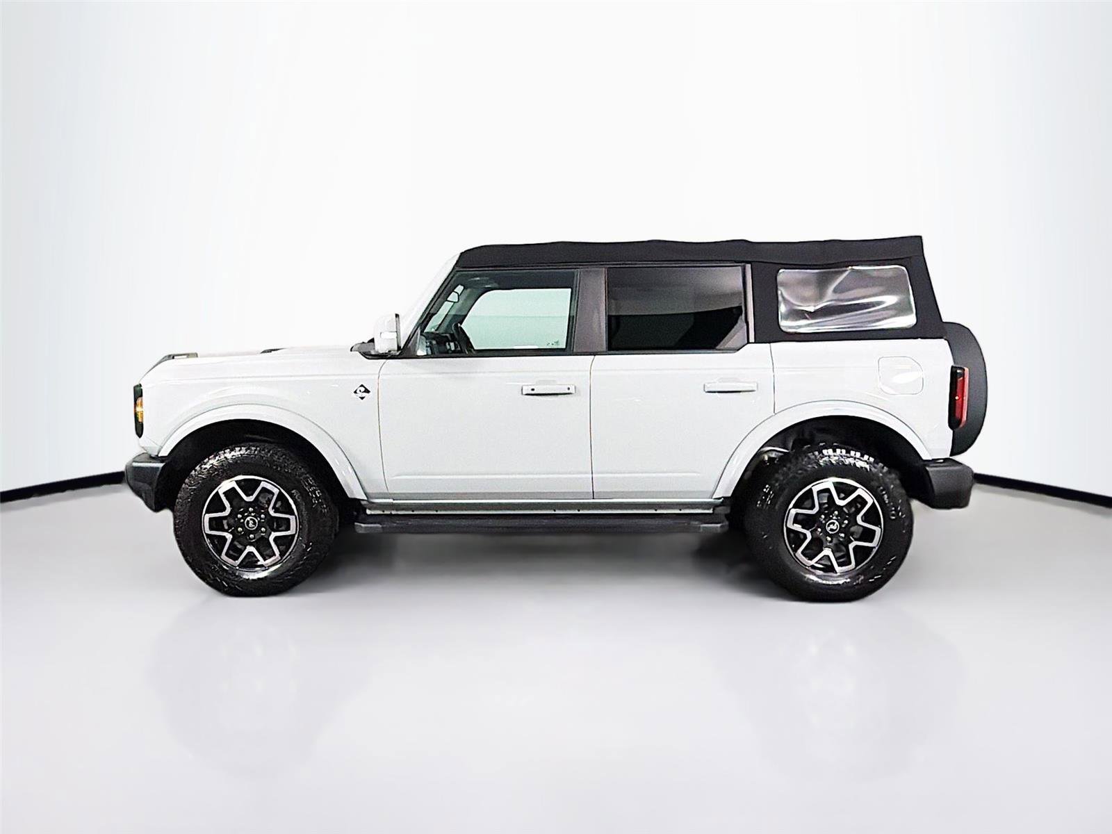 Used 2023 Ford Bronco Outer Banks AWD/4WD image 4