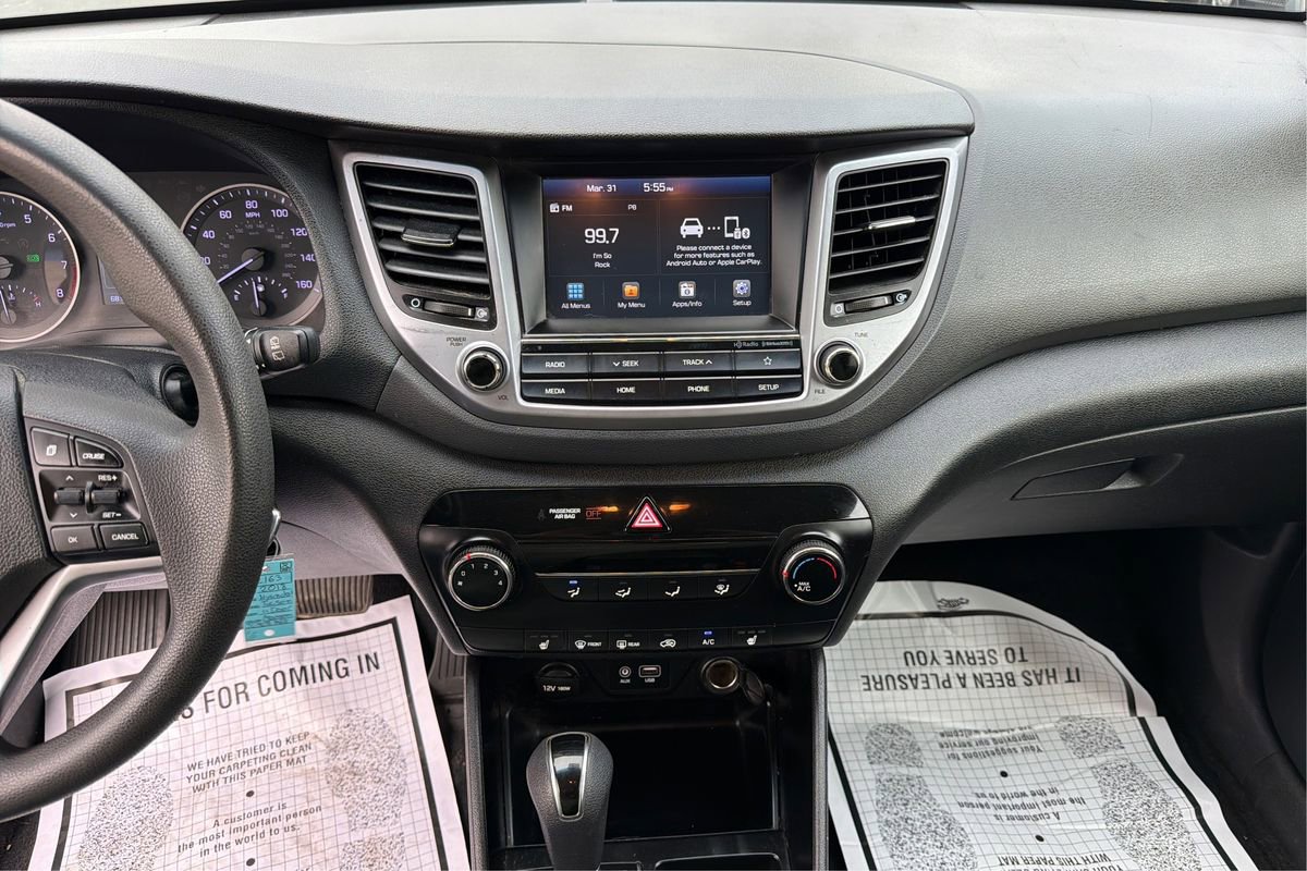 Used 2018 Hyundai Tucson SEL image 12