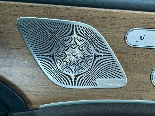 Used 2021 Mercedes-Benz GLS 450 4MATIC image 24